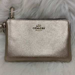 COACH ROSE GOLD LEATHER WRISTLET G1681 58423B